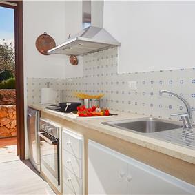 2 bedroom villa with infinity pool near Scopollo, sleeps 4